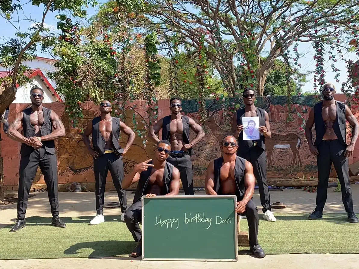 Эротикалық лесбиянкалардың жалаңаш фотосуреттері